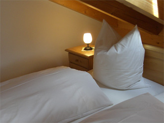 Ferienwohnung 2 - Schlafzimmer